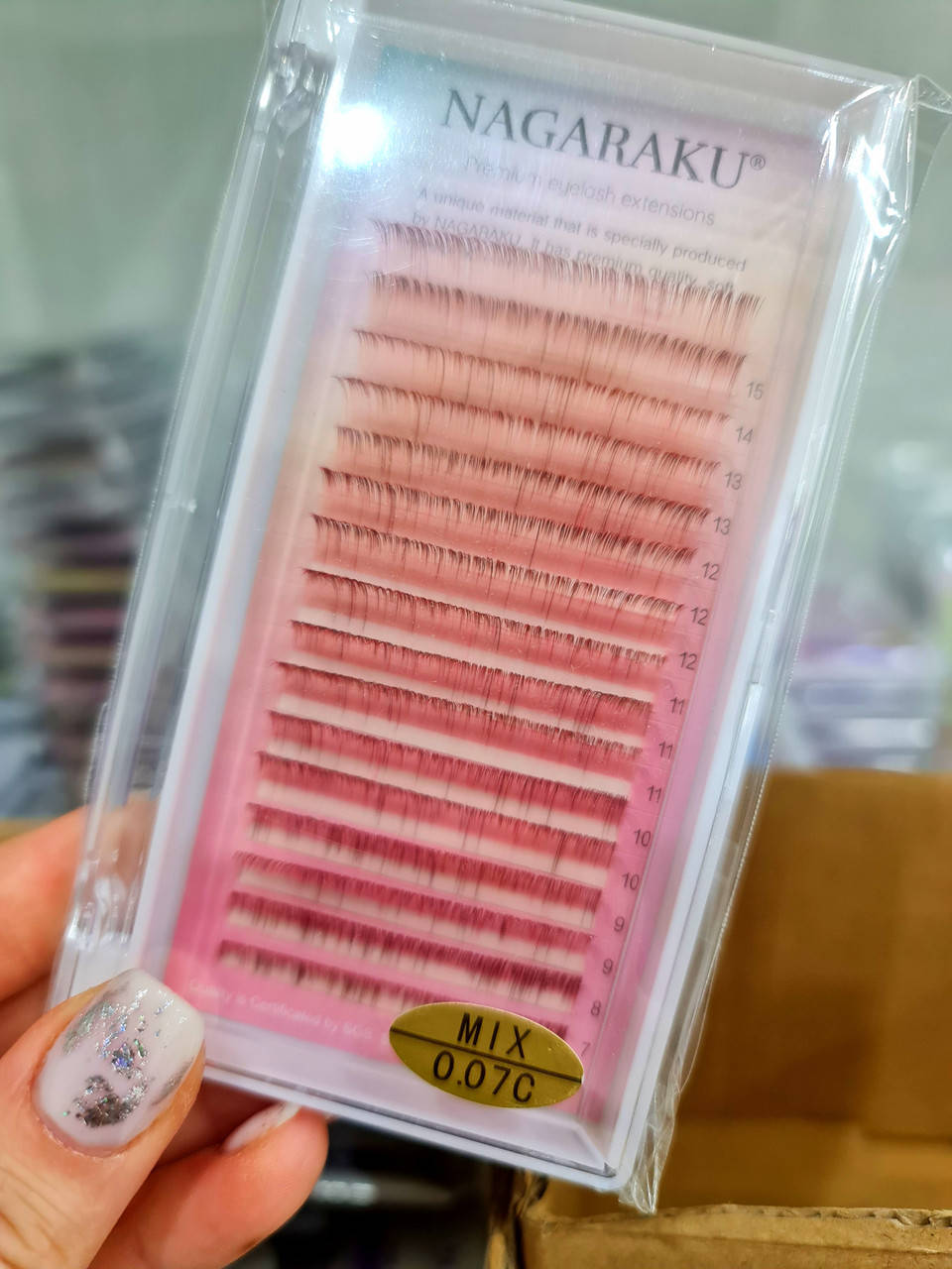 

Ресницы Nagaraku NEON - ombre ПЕРСИК, 0.07С