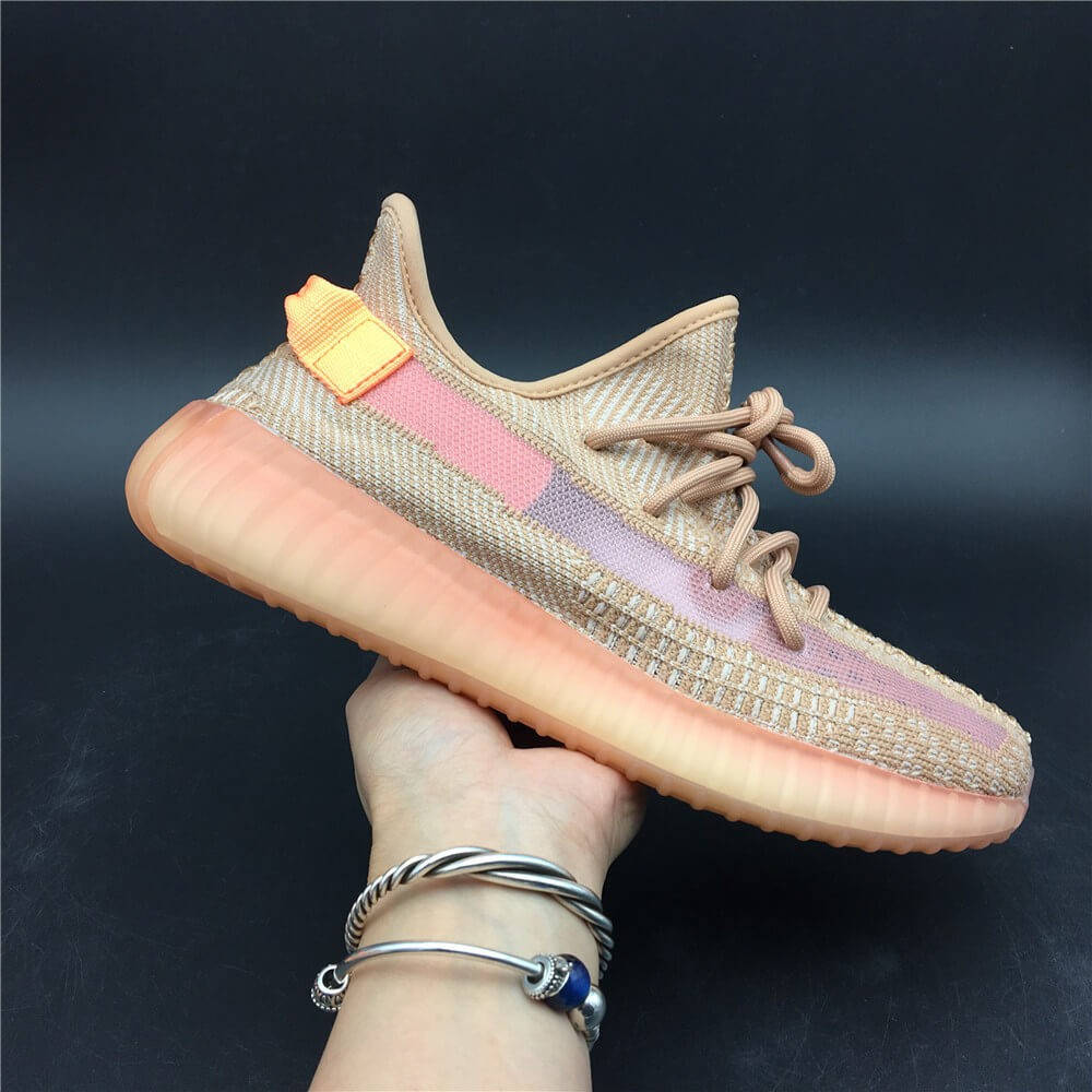 

Кроссовки Adidas YEEZY BOOST 350 V2 Clay