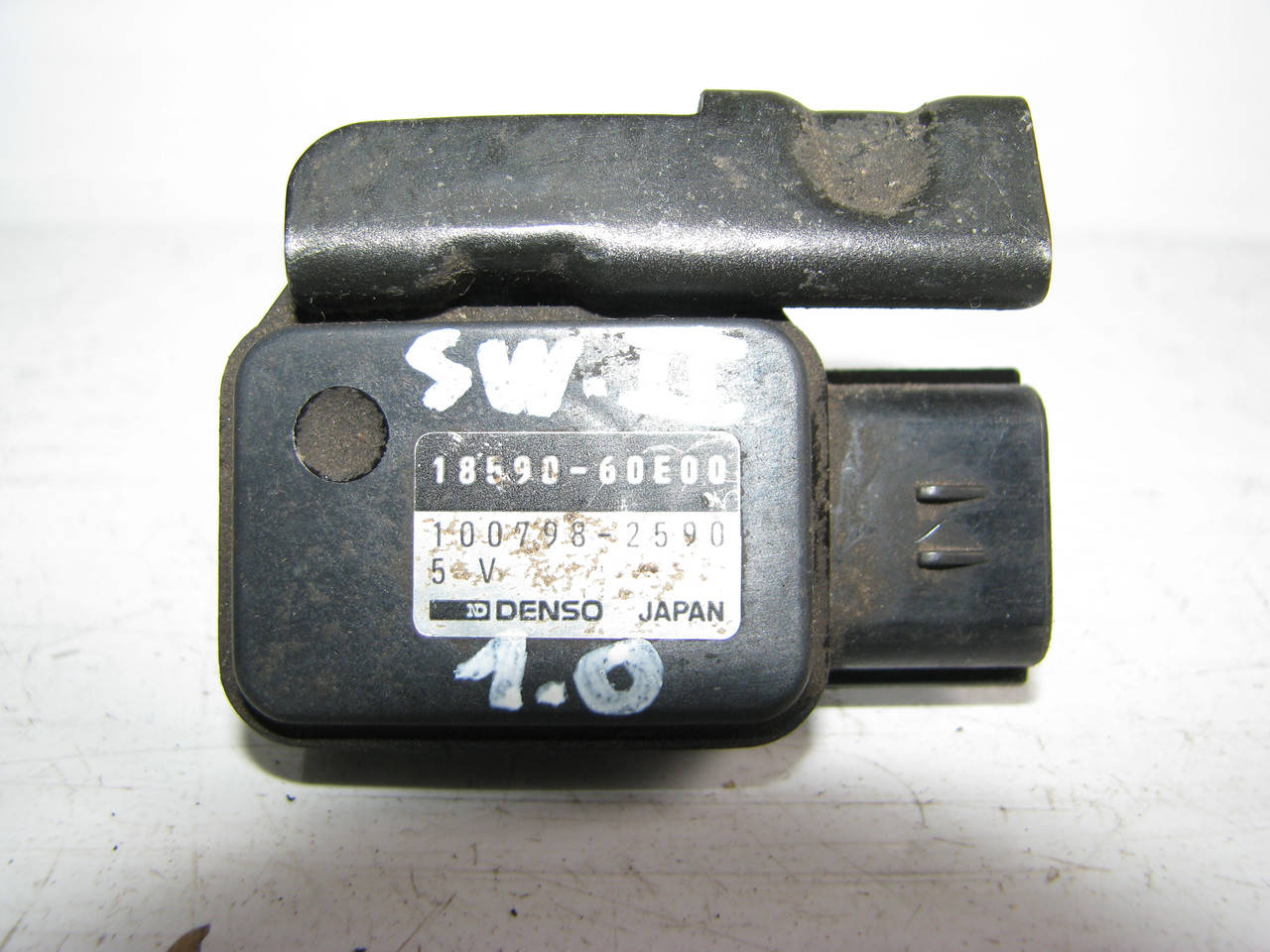 

Б/у мапсенсор Suzuki Swift II/III 1.0i 3ц 6кл G10A/1.3i 8кл G13BA 1992-2001, 18590-60E00, DENSO 100798-2590,
