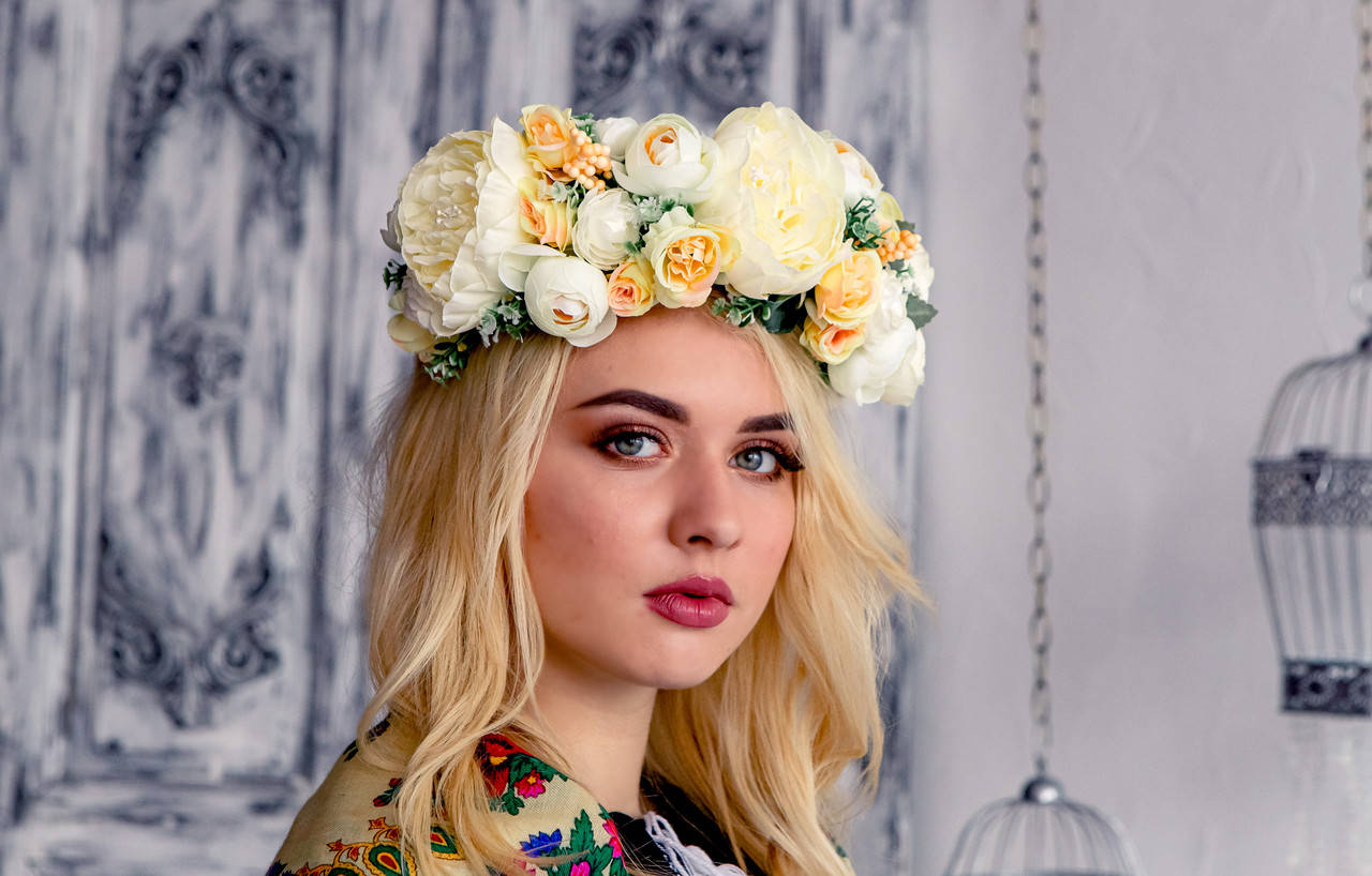 

Обруч для волосся Ніжність молочний