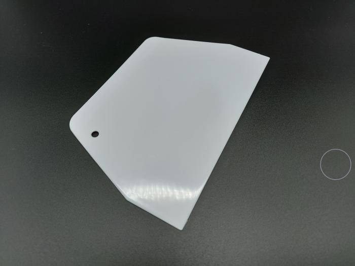 

Шпатель кондитерський пластмассовий трапеція 12*19 см