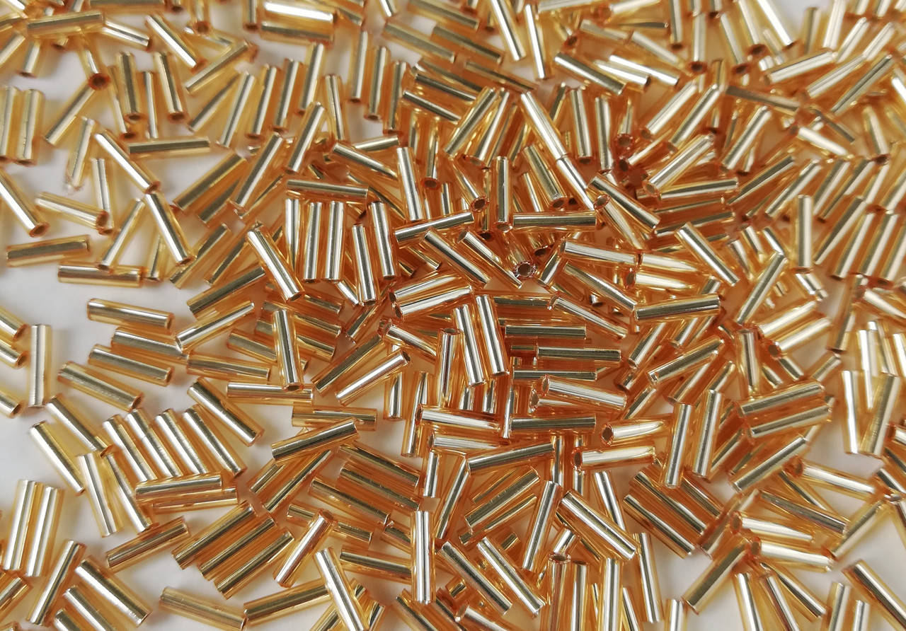

Стеклярус Miyuki 6 мм 0003 - Silver Lined Gold Фасування 5 г.