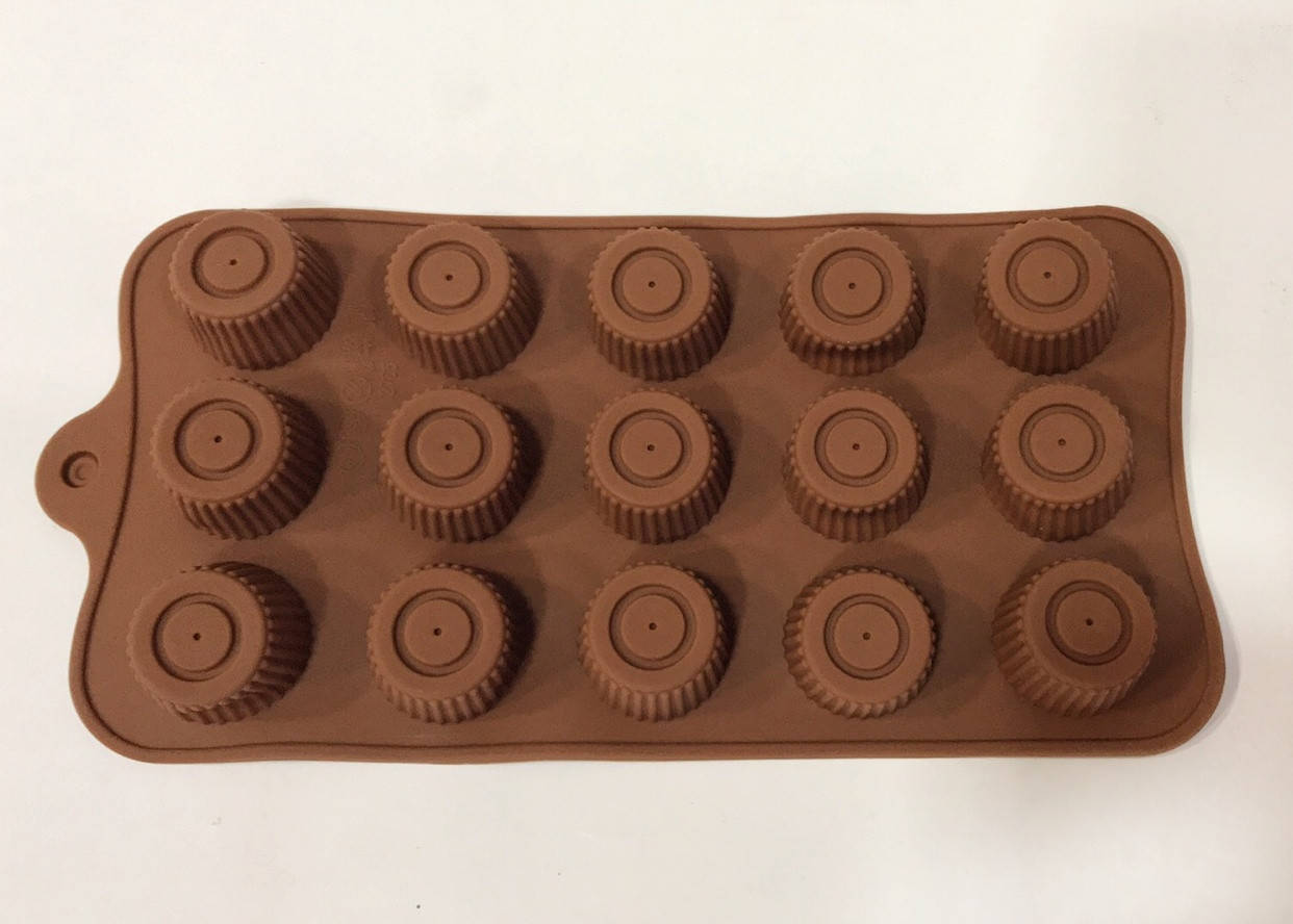 

Форма силиконовая для льда и конфет Конфеты 15 шт