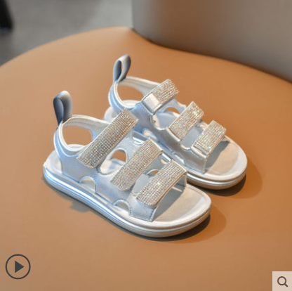 

Детские сандалии для девочки со стразами