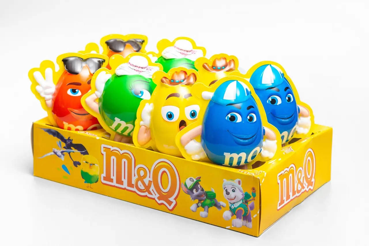 

Пластиковая фигурка M & Q с сюрпризом 8 шт