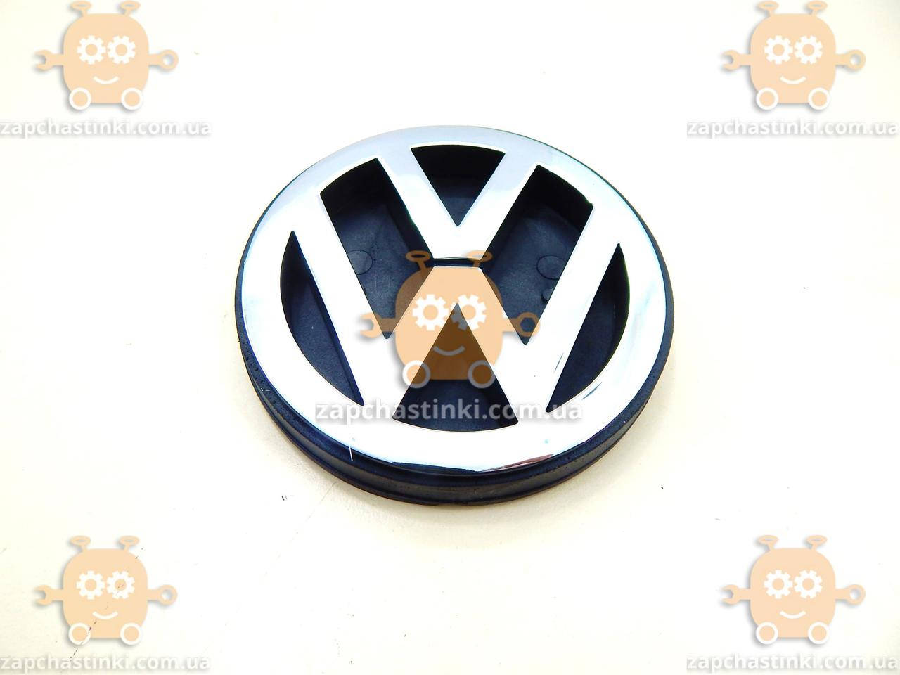 

Эмблема VolksWagen T4 ХРОМ задняя объемная с направляющими ПЛАСТИК 17853