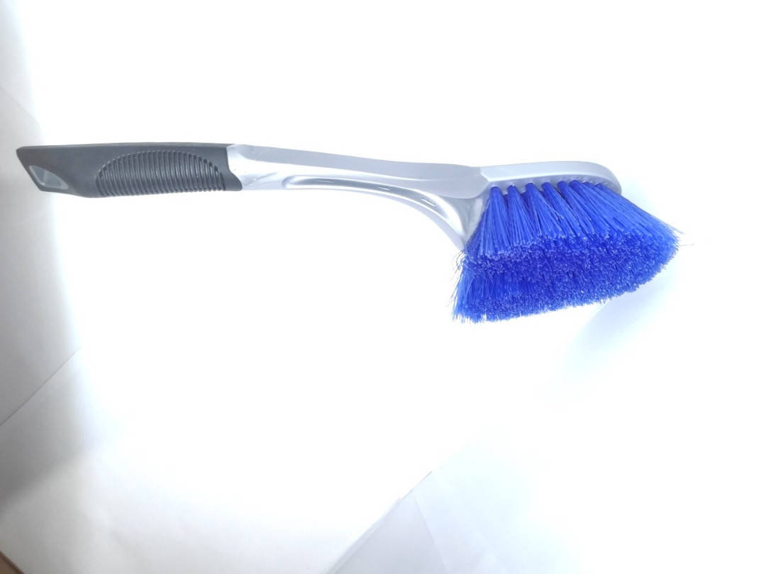 

Профессиональная щётка для очистки дисков Michelin 390 мм