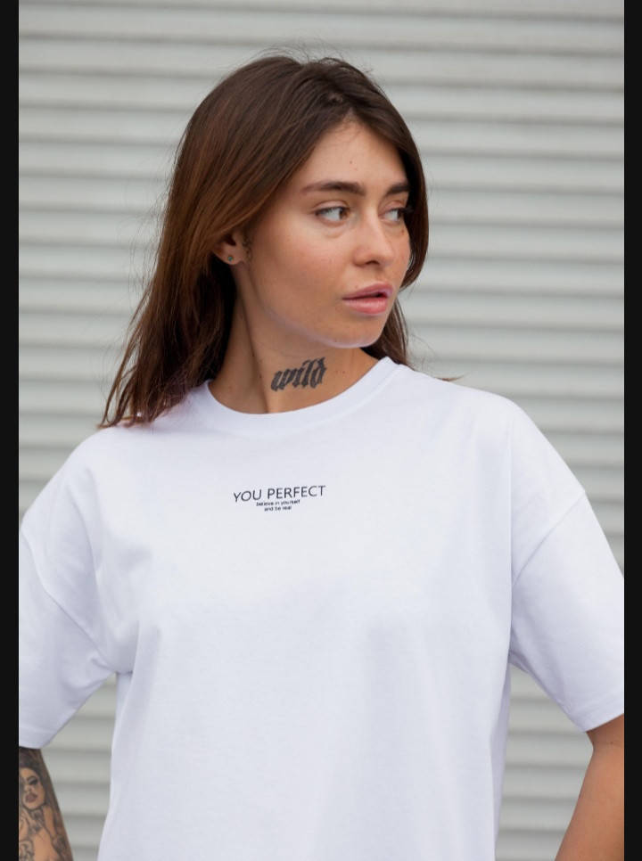 

Женская футболка оверсайз Perfect M, Белый