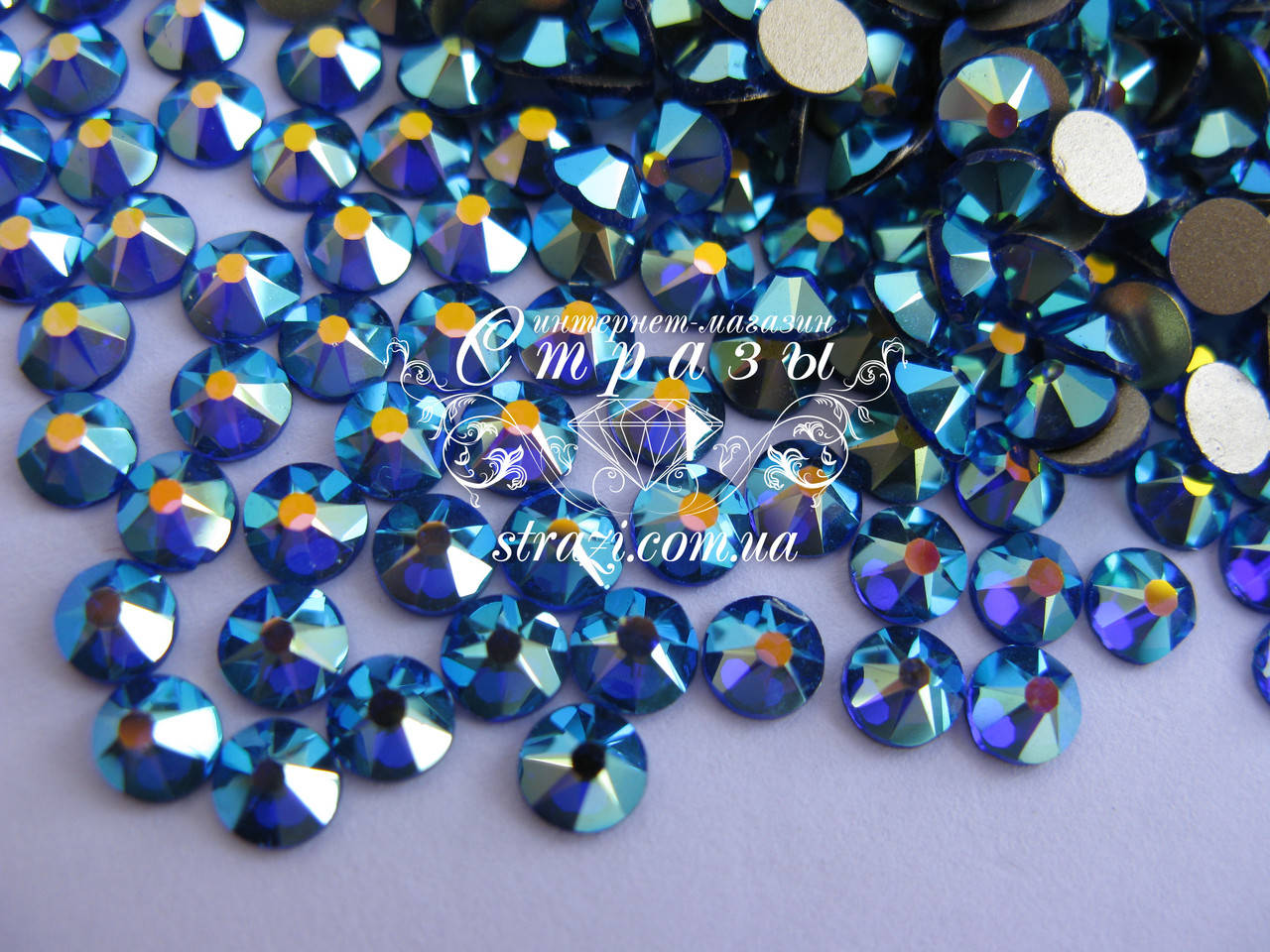 

Стразы ss20 Sapphire AB, Xirius, NEW, 16 граней, 100шт. (5,0мм)