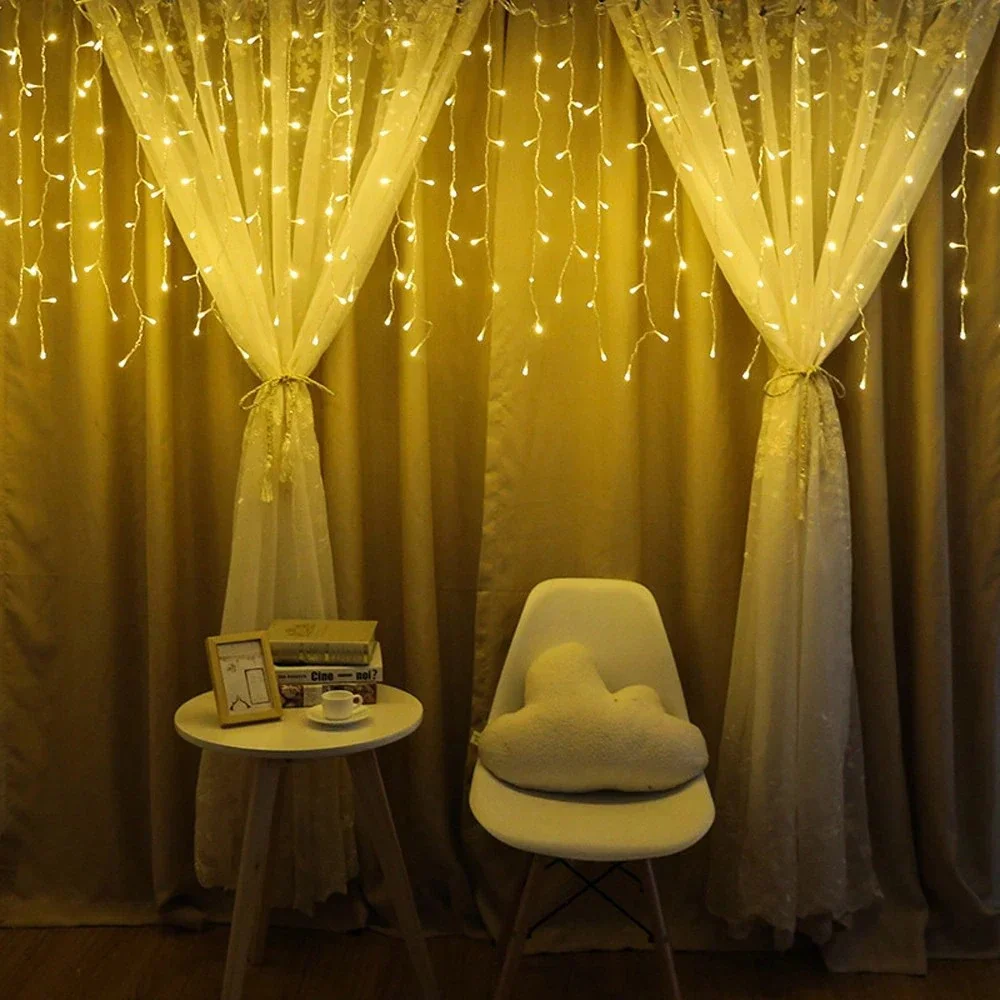 

Гирлянда светодиодная "Штора" 200 LED, 2х1м