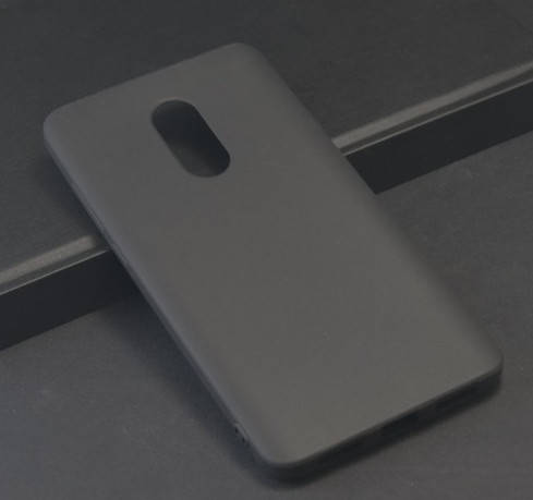 

Силиконовый чехол для Xiaomi Redmi Note 4X (Snapdragon), Черный