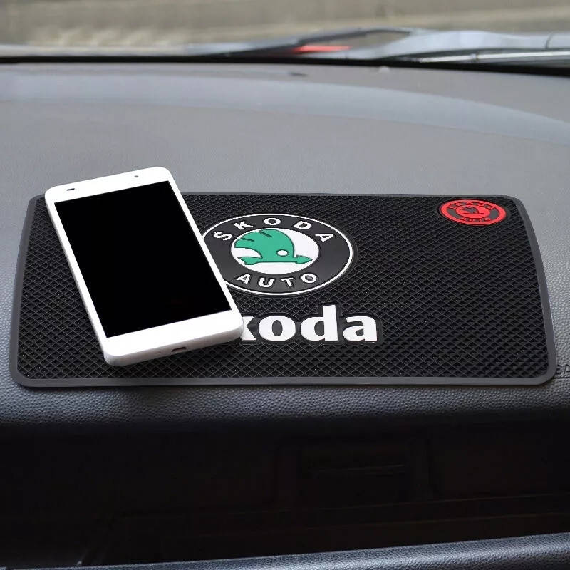 

Антискользящий коврик на панель авто Skoda (Шкода)