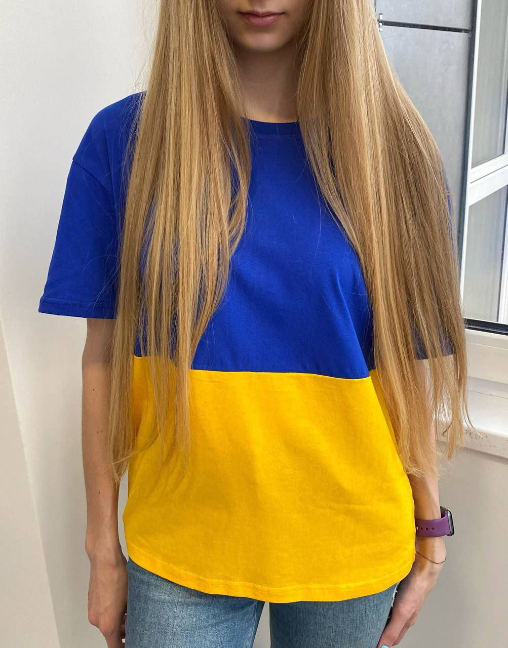 

Футболка с флагом Украины оверсайз