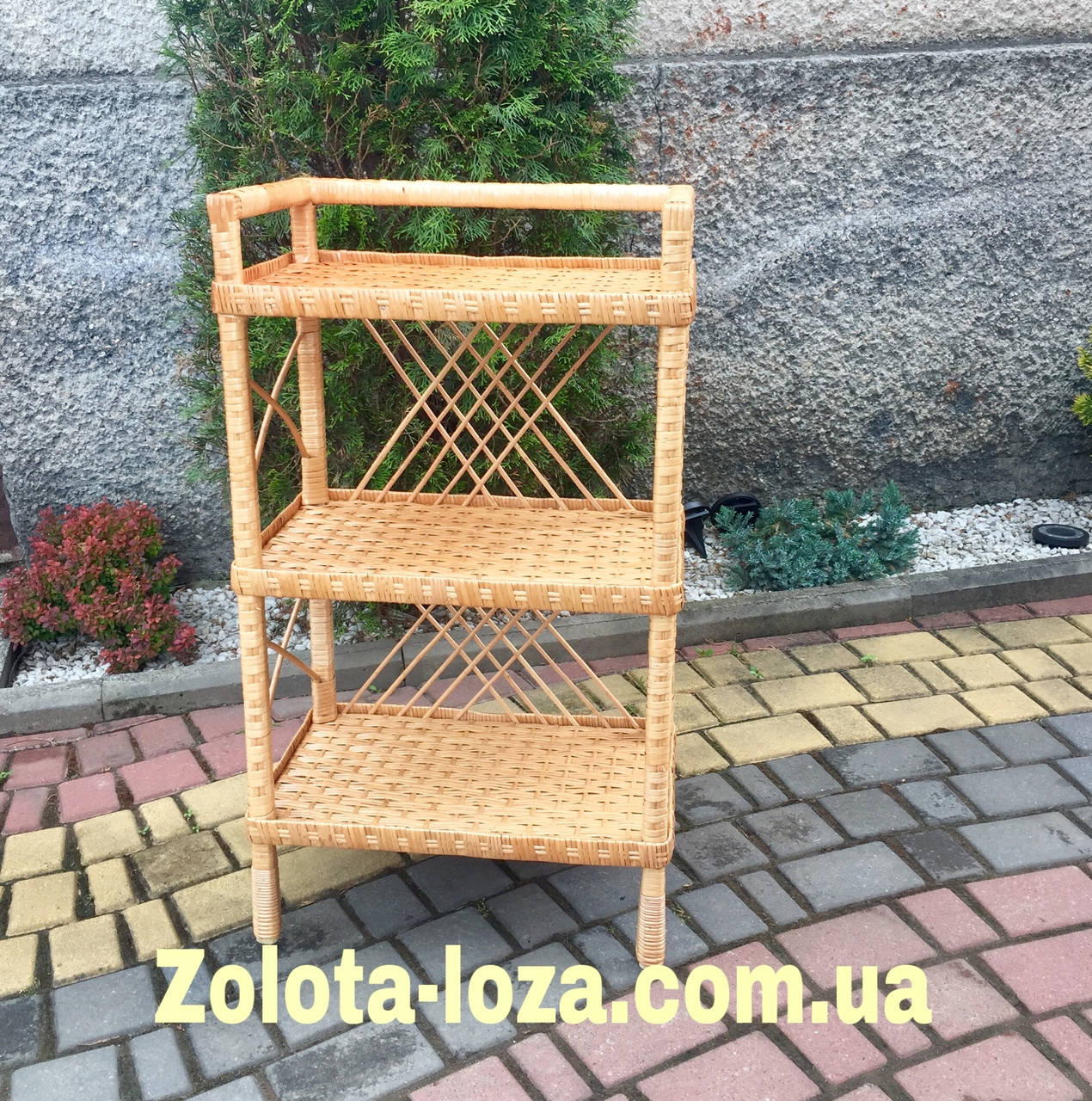 

Плетёная етажерка из лозы. Арт:1259