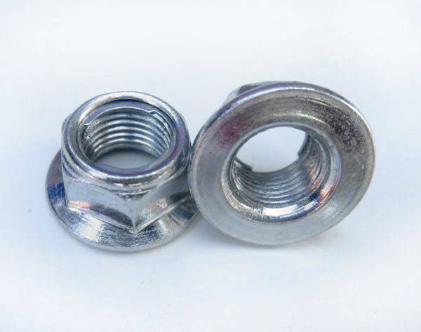 

Гайка коленвала D-10mm/ шаг 1.25mm (со стопорным кольцом)
