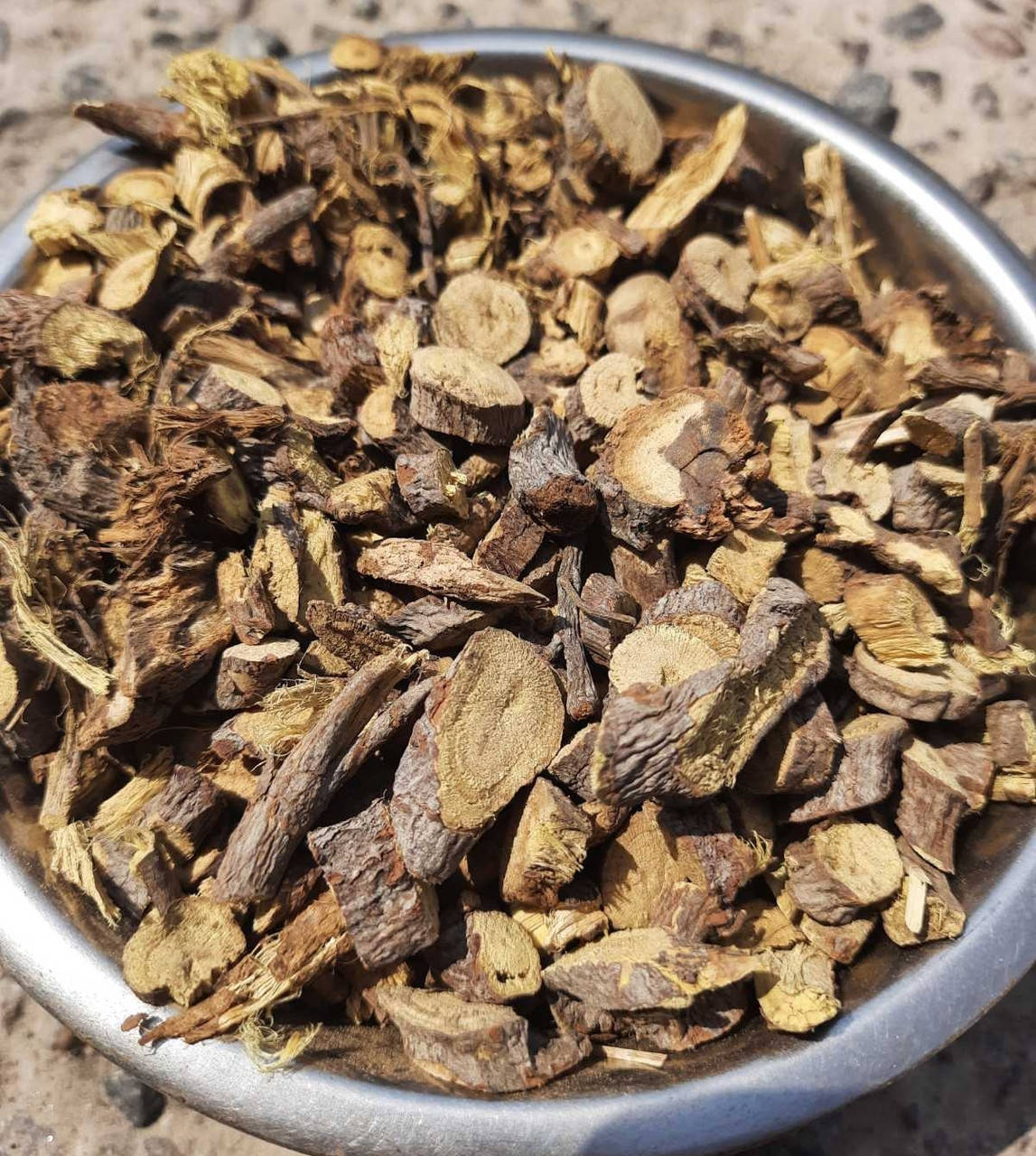 

Корень солодка гладкая лакрица