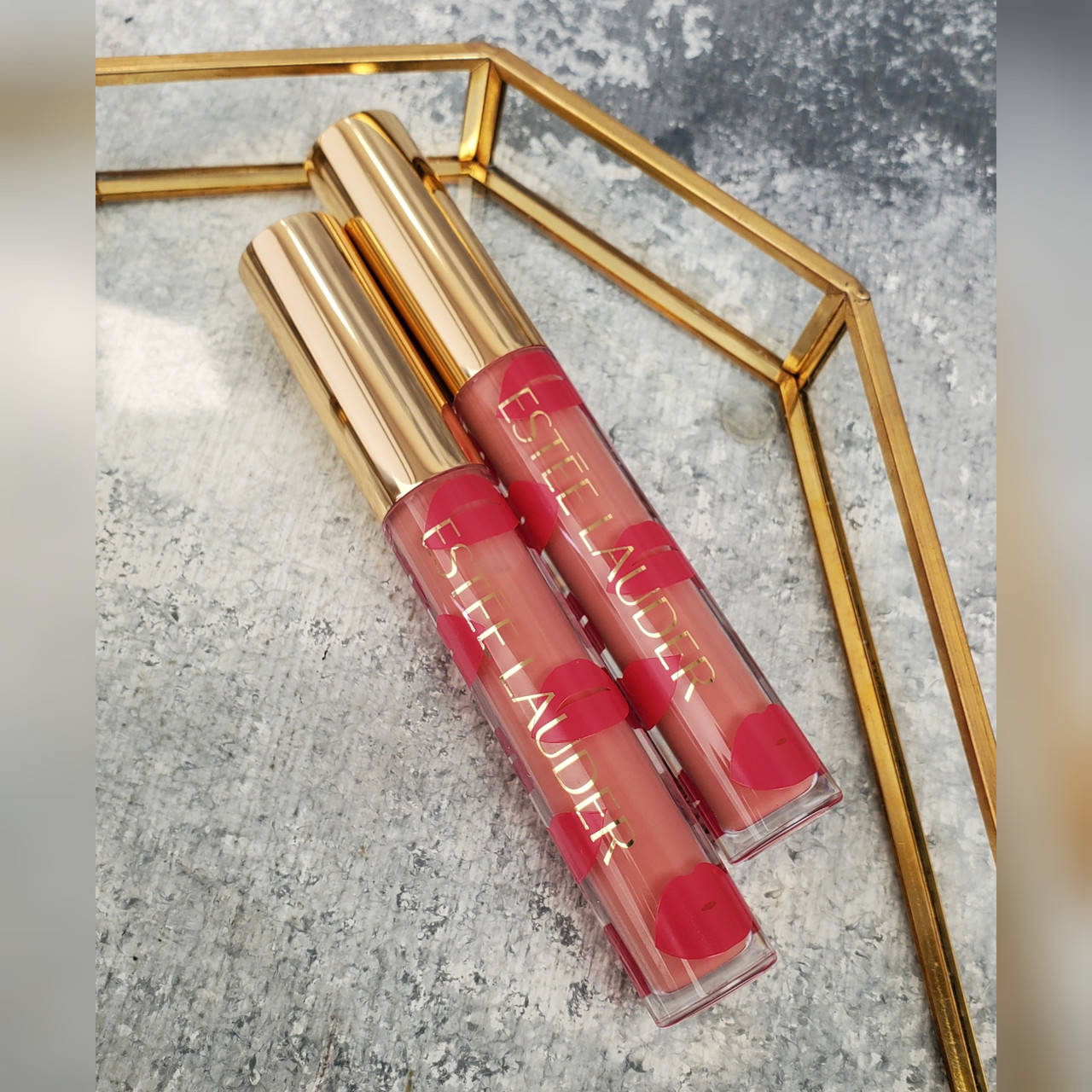 

Блеск для губ Estee Lauder Pure Color Envy Naked Truth (104) 6 ml