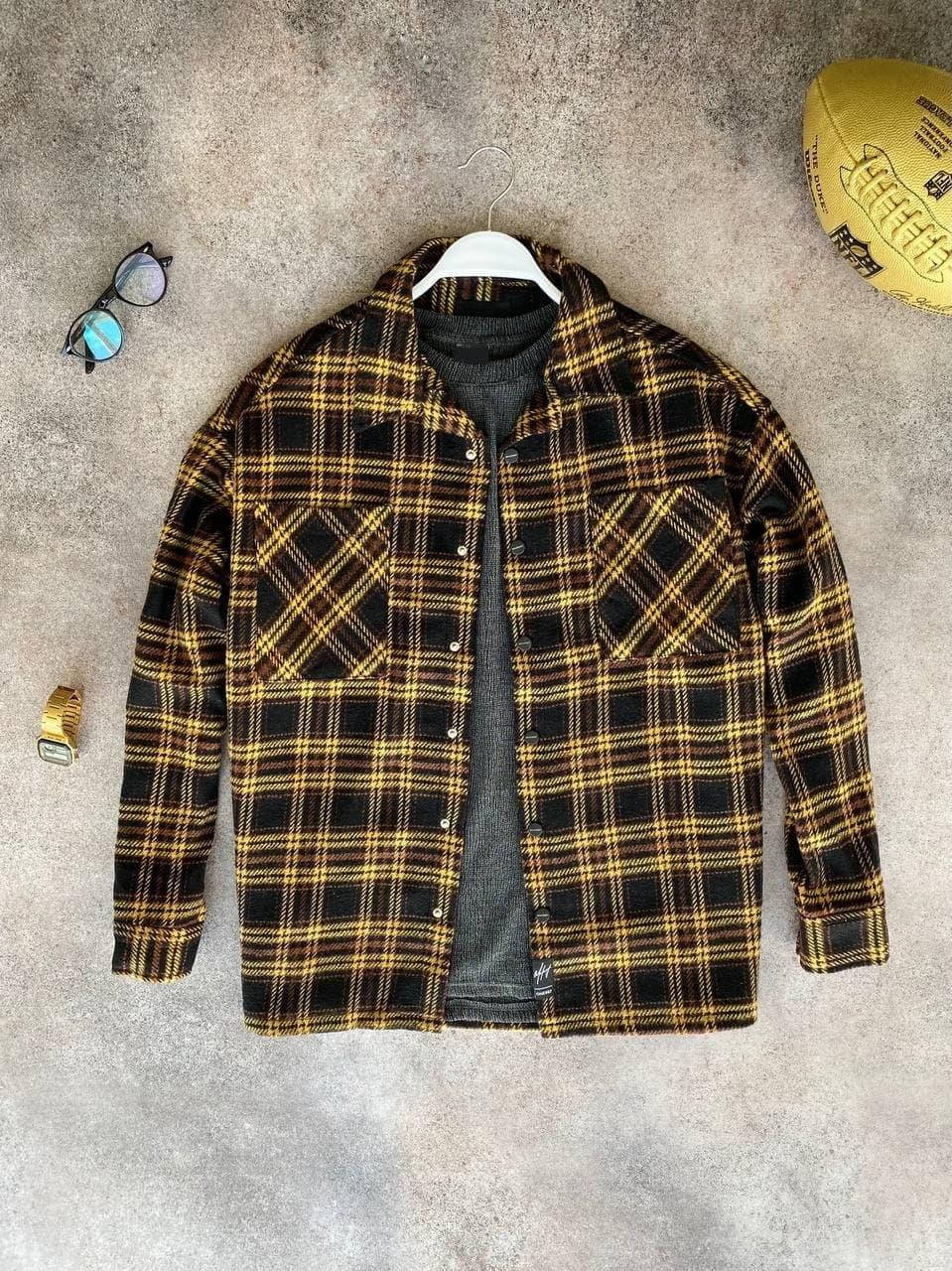 

Мужская тёплая байковая рубашка в клетку (чёрная с желтым). Рубашка на осень/зиму M, Черный