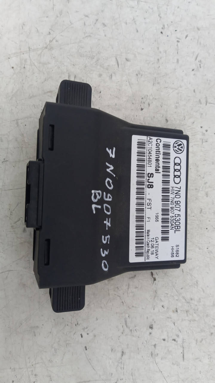 

Блок комфорта Volkswagen Jetta 2016 гг 7N0907530BL