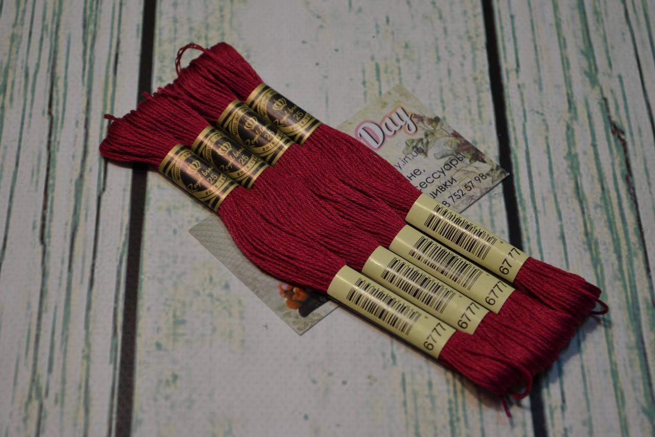 

Мулине Royal Broderie, цвет №777
