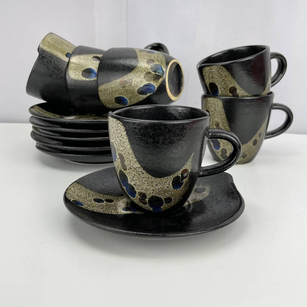 

Сервиз кофейный Royal Ceramics 25711 12 предметов (уценка), Черный