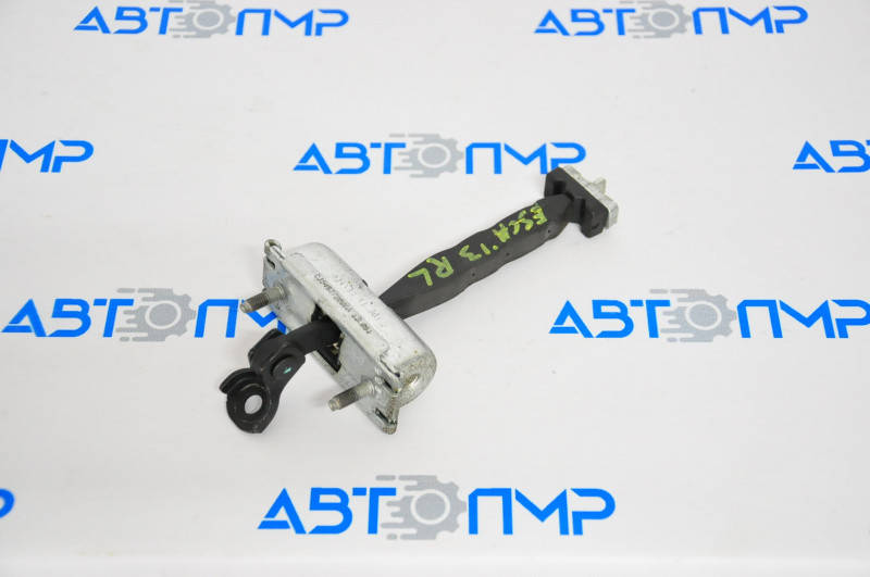 

Ограничитель двери зад лев Ford Escape MK3 13-19 CJ5Z-7827204-A Форд Эскейп 2013-2019