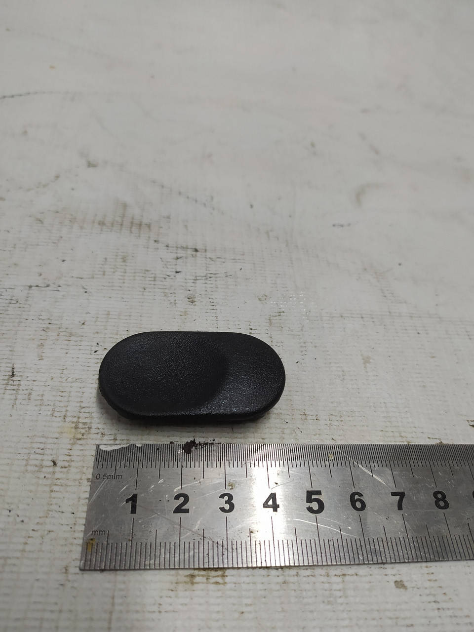 

Заглушка ручки дверей GM 90413585 OPEL ASTRA-G ZAFIRA-A
