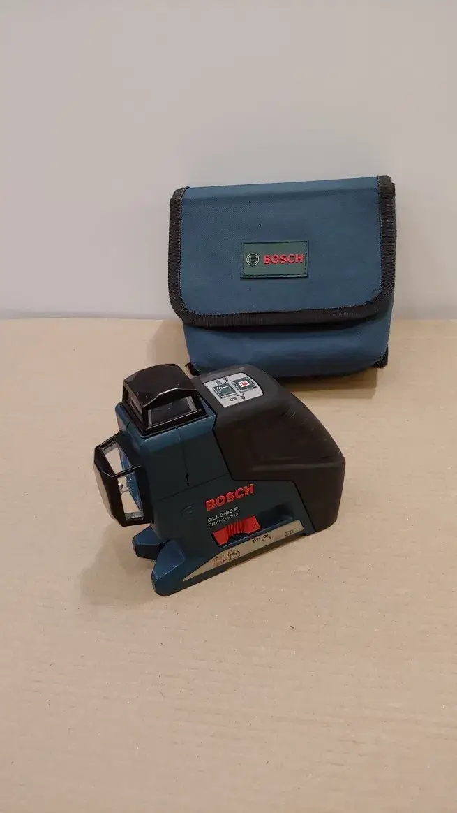 

ОРИГ лазерный нивелир сГерман 3D Bosch GLL 3 80 P/уровень/лазер/рівень