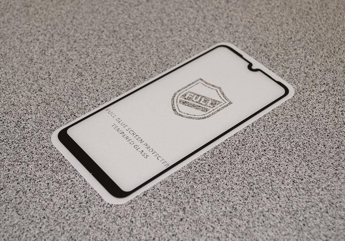 

Защитное стекло 5D Люкс Xiaomi Redmi 7 (9H 0.33мм)