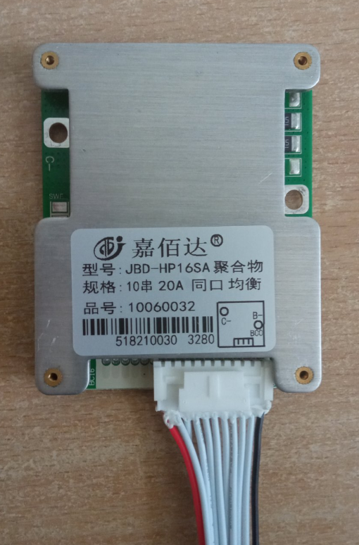 

BMS Контроллер (плата защиты) для 10S 36V li-ion 20A C балансировкой.