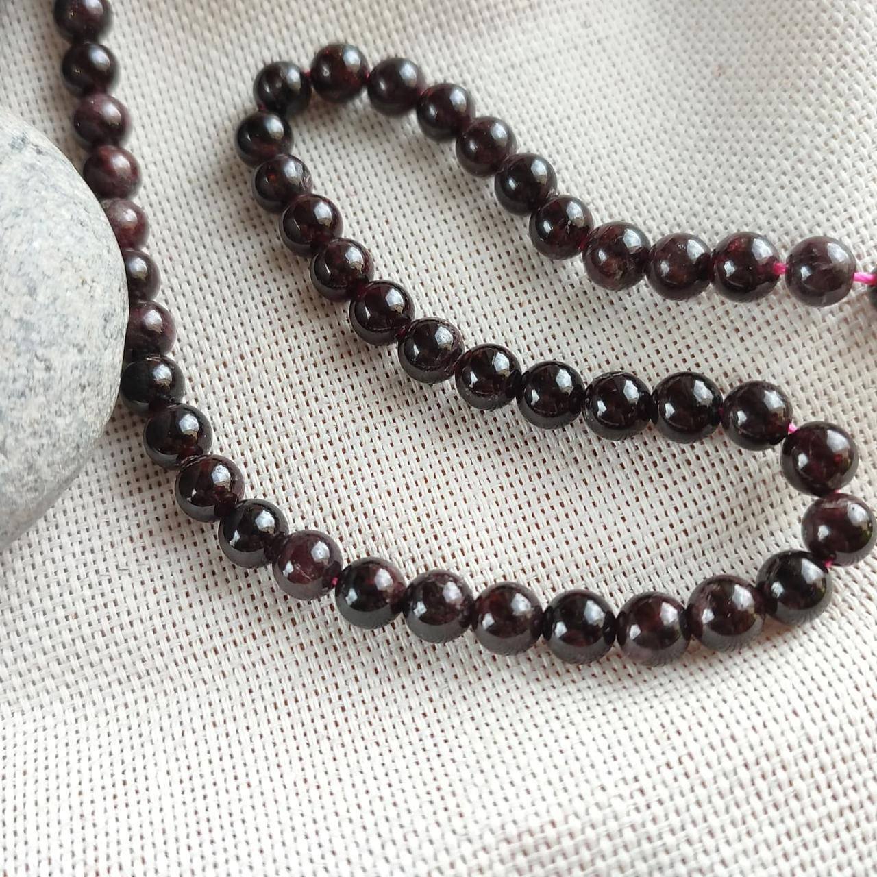 

Гранат натуральный 6мм (бусины на нити)