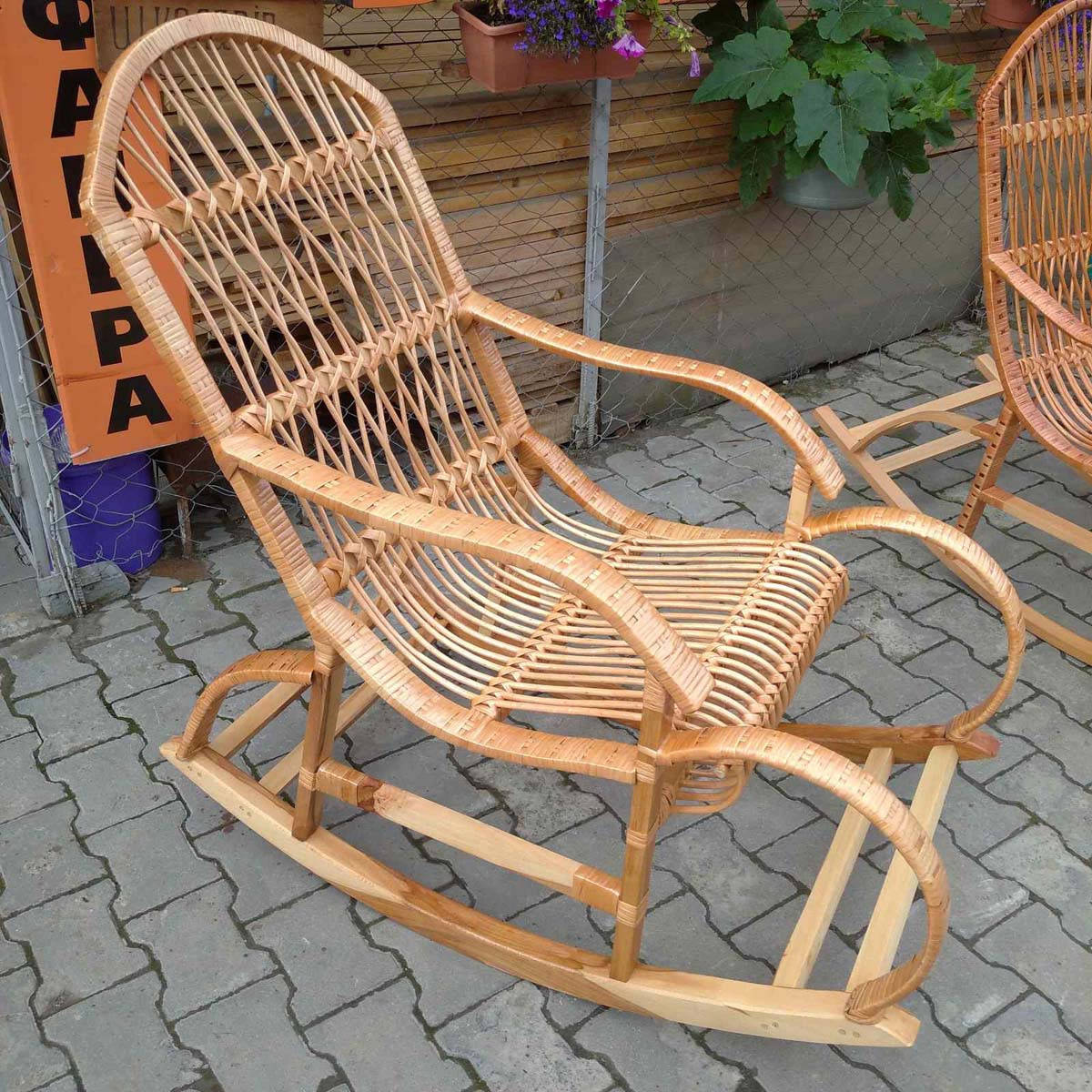 

Кресло-качалка из лозы 04 (125 x 62 x 115 см) KK001