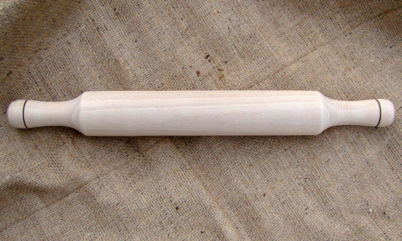 

Скалка деревянная