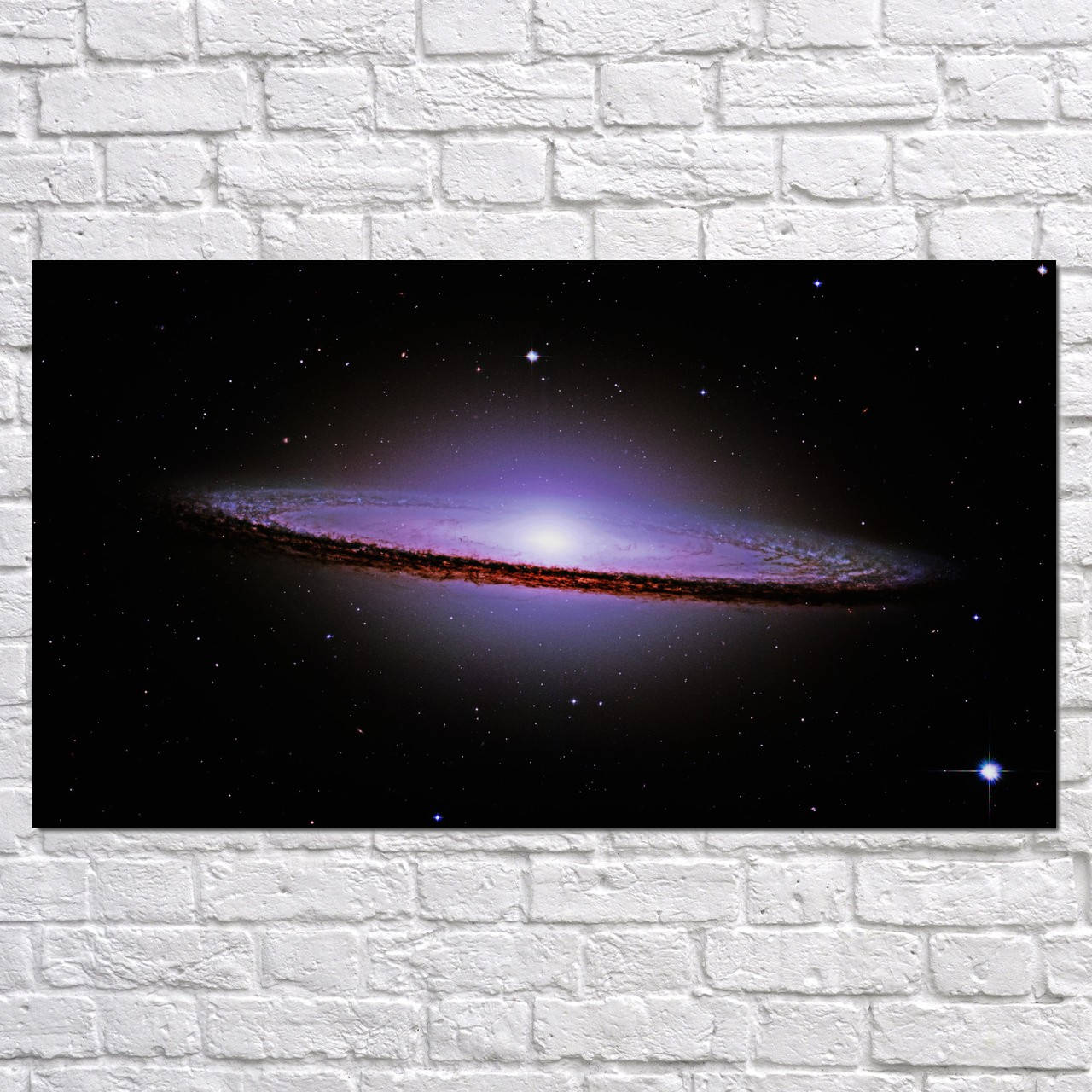 

Плакат "Галактика Сомбреро, Sombrero Galaxy" (артикул 2185)