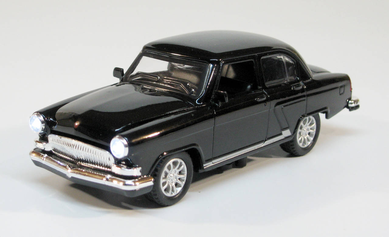 

Машина модель металлическая Волга ГАЗ 21 чёрная, 1:32-36, свет, звук, Черный