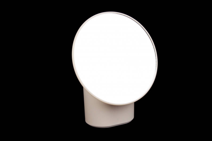 

Зеркало настольное молочное 1-185249