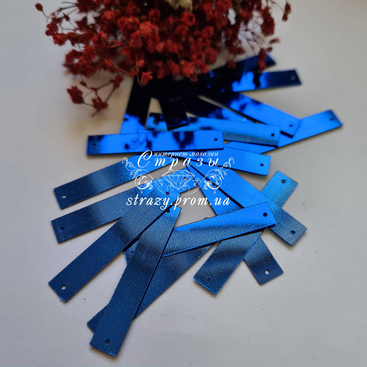 

Пайетки багет 7*38мм. Sapphire 10г (~100шт)