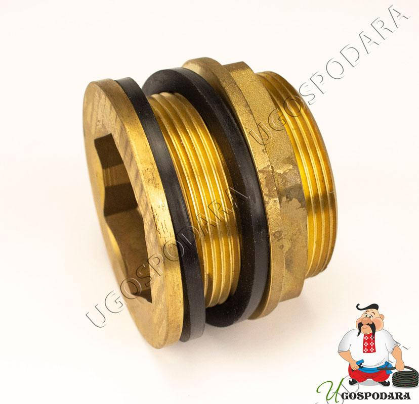 

Врезка в бак 1/2" латунная