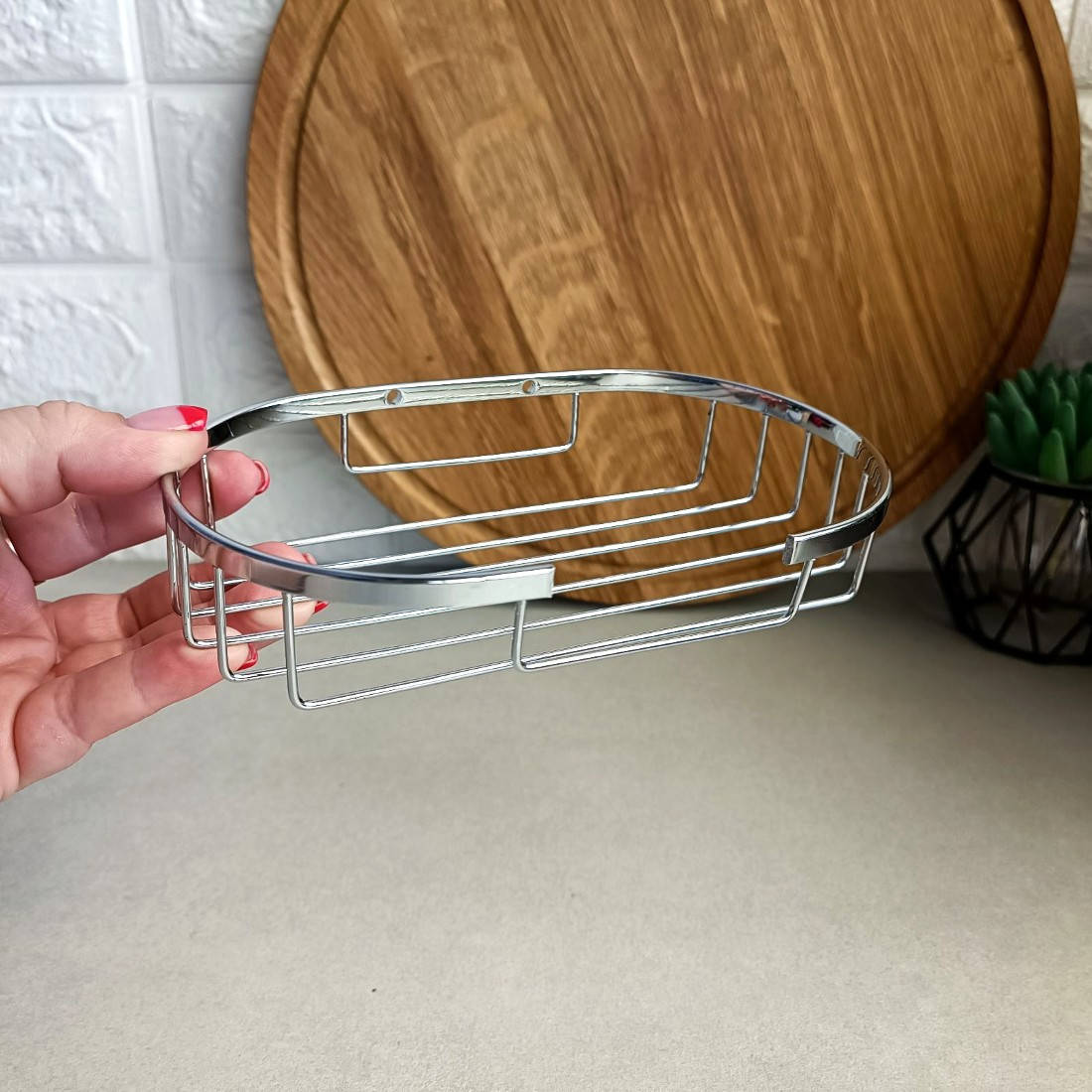 

Овальная хромированная корзинка для ванной Besser 18х10.8х3.5 см