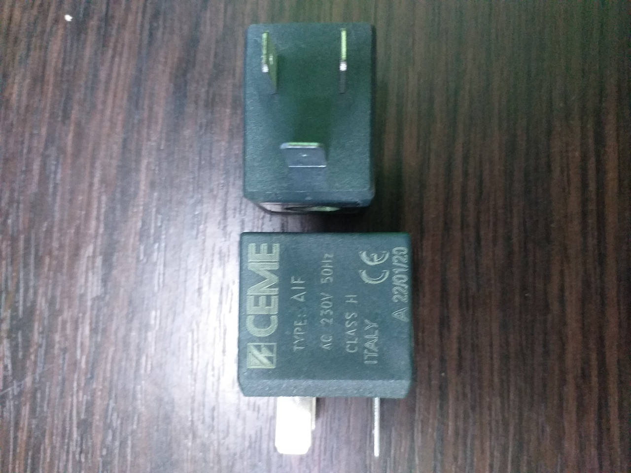 

КАТУШКА КЛАПАНА ПАРОГЕНЕРАТОРА TEFAL CS-00135126 ДЛЯ УТЮГА