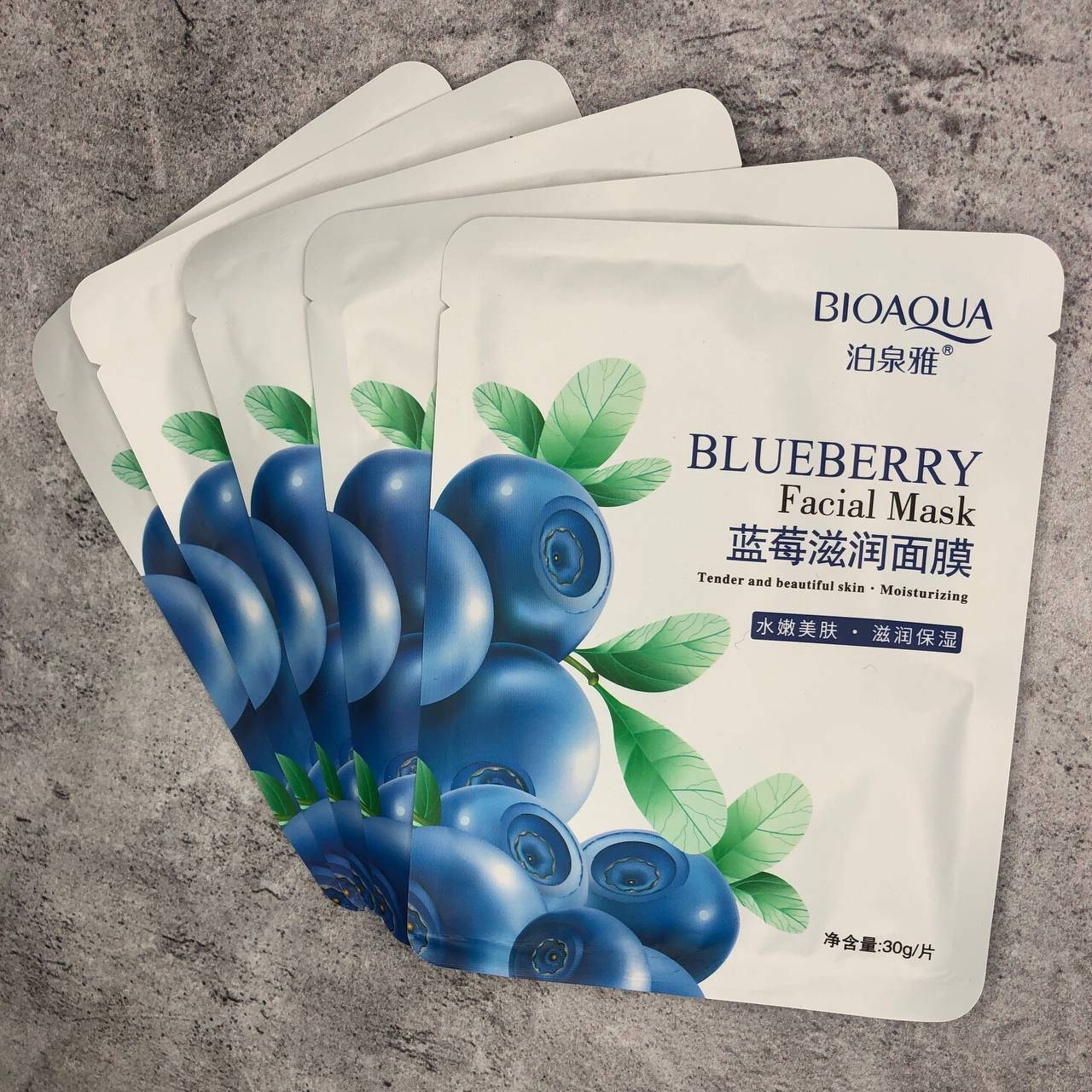 

Тканинна маска Bioaqua Blueberry Facial Mask з чорницею.