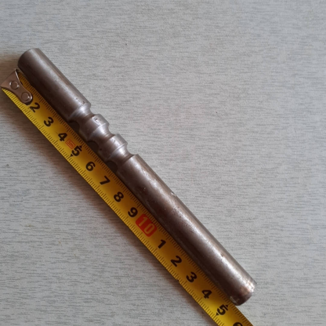 

Ось вилки передач L-151 мм