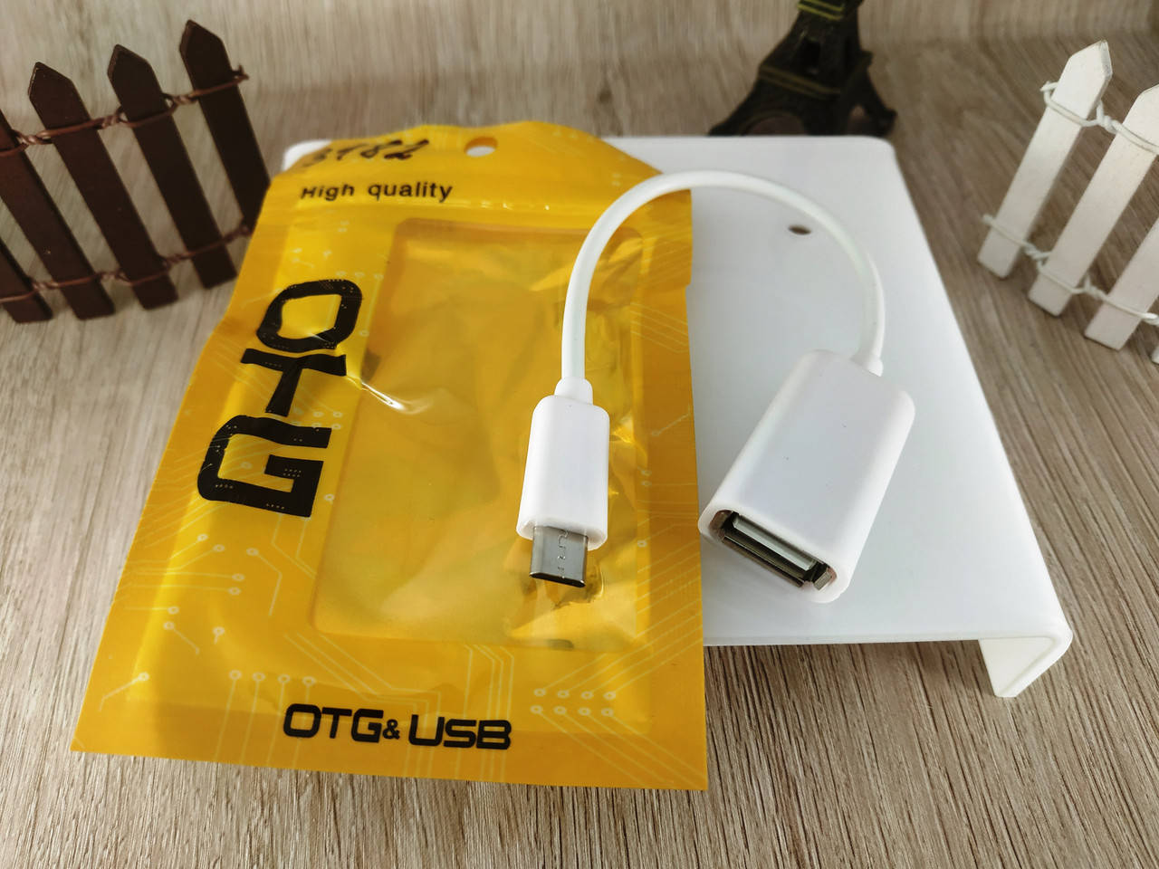 

Кабель переходник micro USB - OTG - белый в упаковке