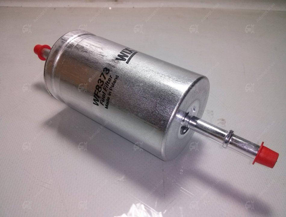 

Топливный фильтр Wix Filters WF8373 на Ford C-MAX / Форд C-MAX
