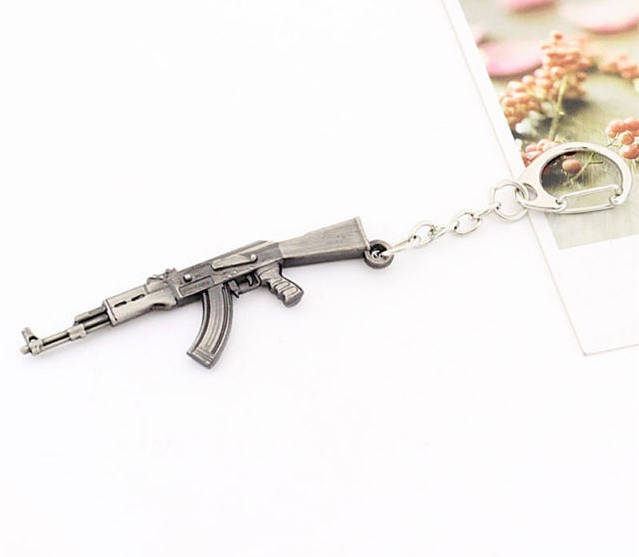 

Брелок АК-47 Counter Strike.