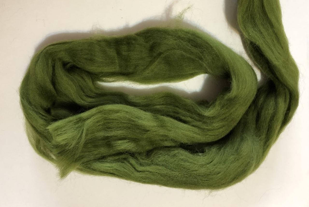 

Шерсть для валяния австралийский меринос 23 микрон (10 грамм = 25 см) - болотная. Фелтинг. Вовна