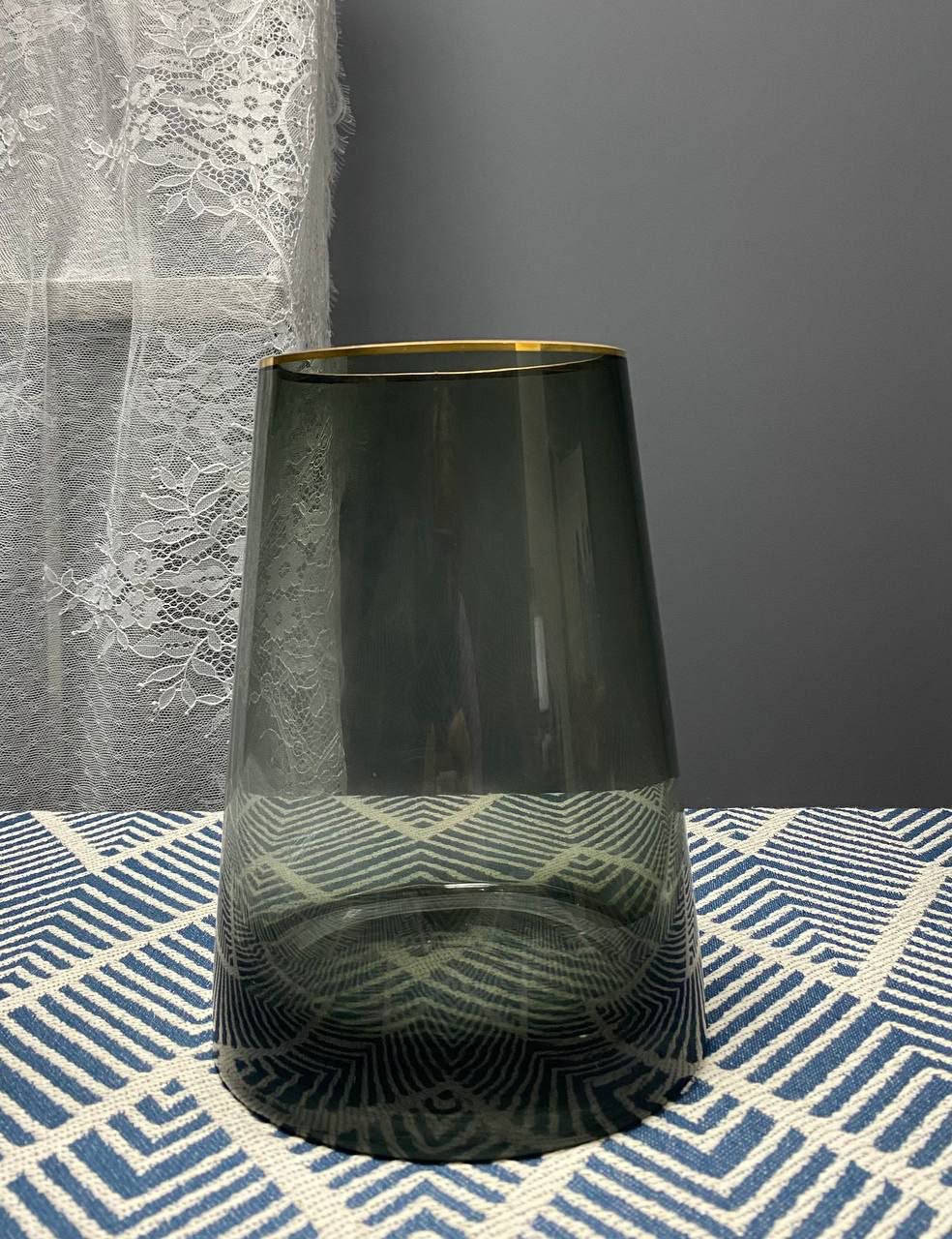 

Ваза стеклянная "Спринг" 19 см зеленое стекло с золотым ободком, Прозрачный