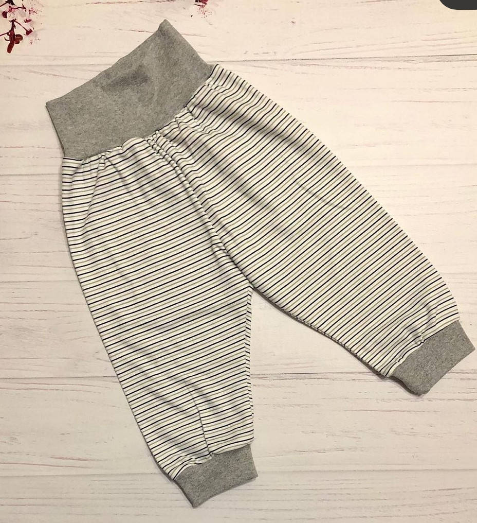 

Штанці на манжетах, в тканині інтерлок, 80 розмір