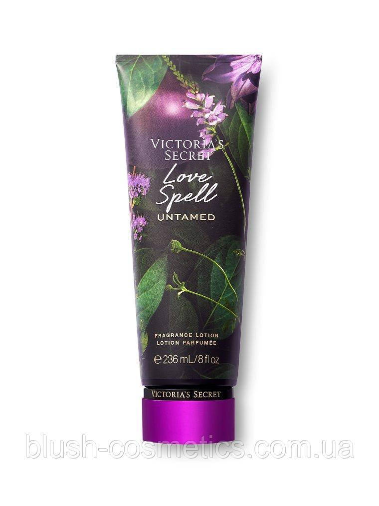 

Парфюмированный увлажняющий лосьон для тела Love Spell Untamed от Victoria's Secret