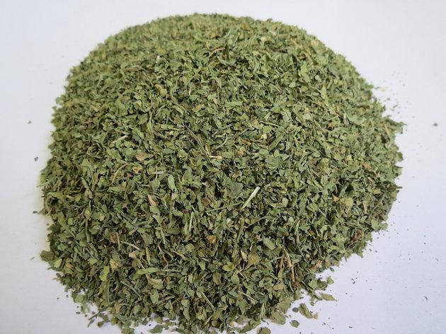 

Петрушка сушеная 100 г